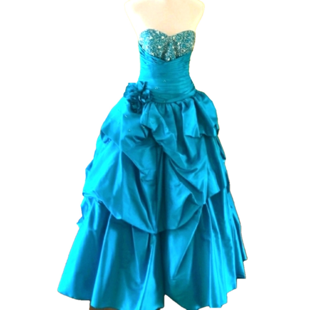 Vizcaya quinceanera dress/prom dress - Picture 1 of 13